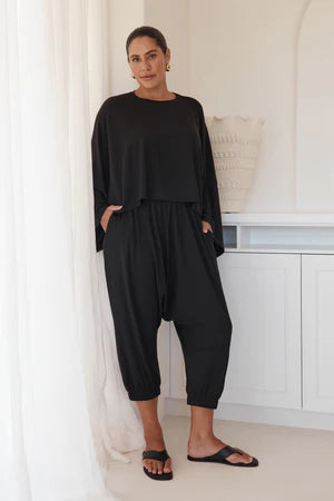 Stay warm and stylish with our Drop Crotch Winter Pant.