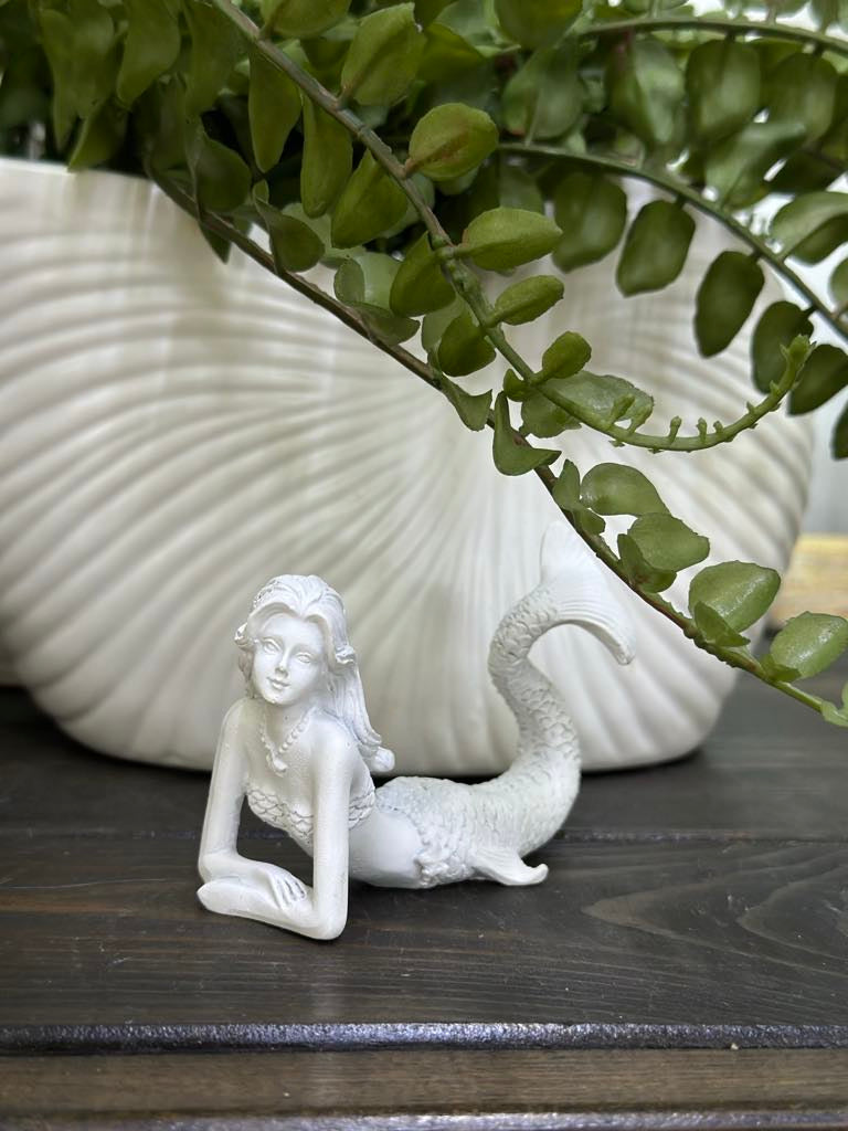 mermaid-figurine-relaxing-decor-childrens-gift-housewarming-present-white-resin-beach-house-homewares 