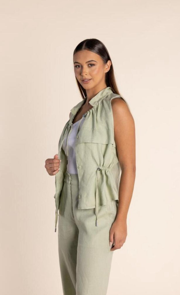 two ts linen vest green 